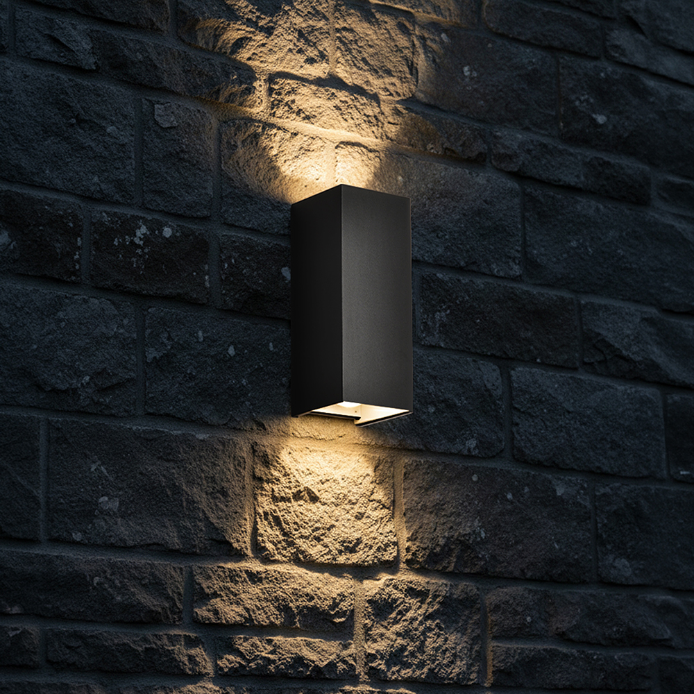 V-TAC LED-Außenwandleuchte 10W CCT 3in1 schwarz IP65 (VT-120112-B)